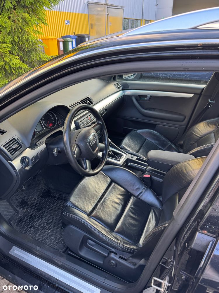 Audi A4 Avant 2.0 TDI - 7