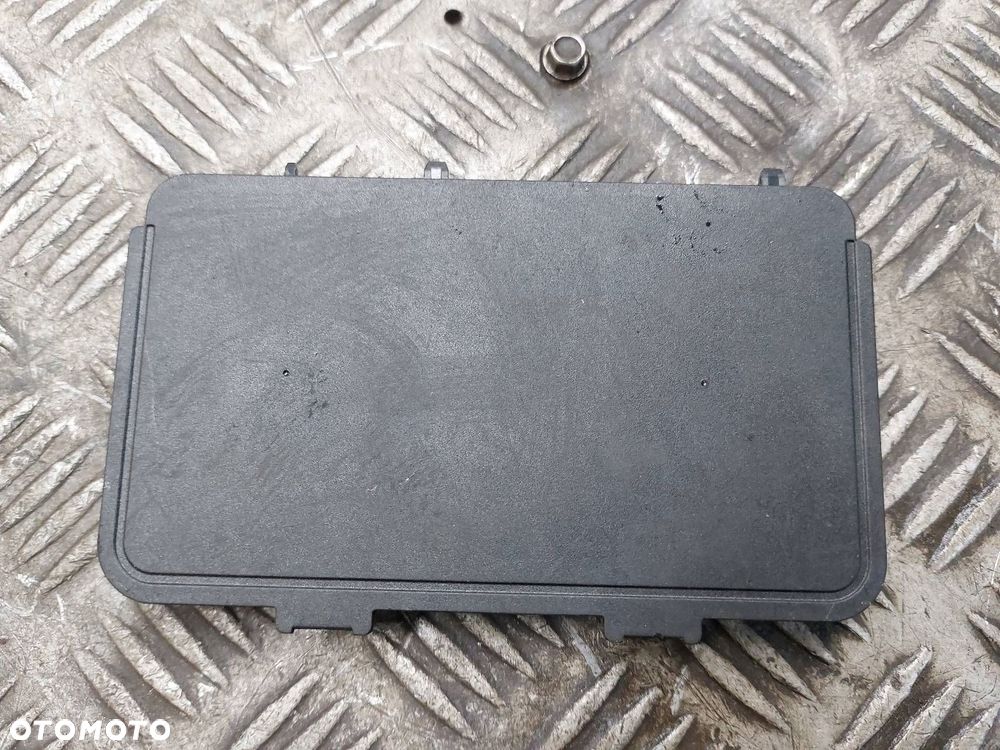 ŁADOWARKA INDUKCYJNA VOLKSWAGEN PASSAT B8 LIFT 3G0980611 - 2