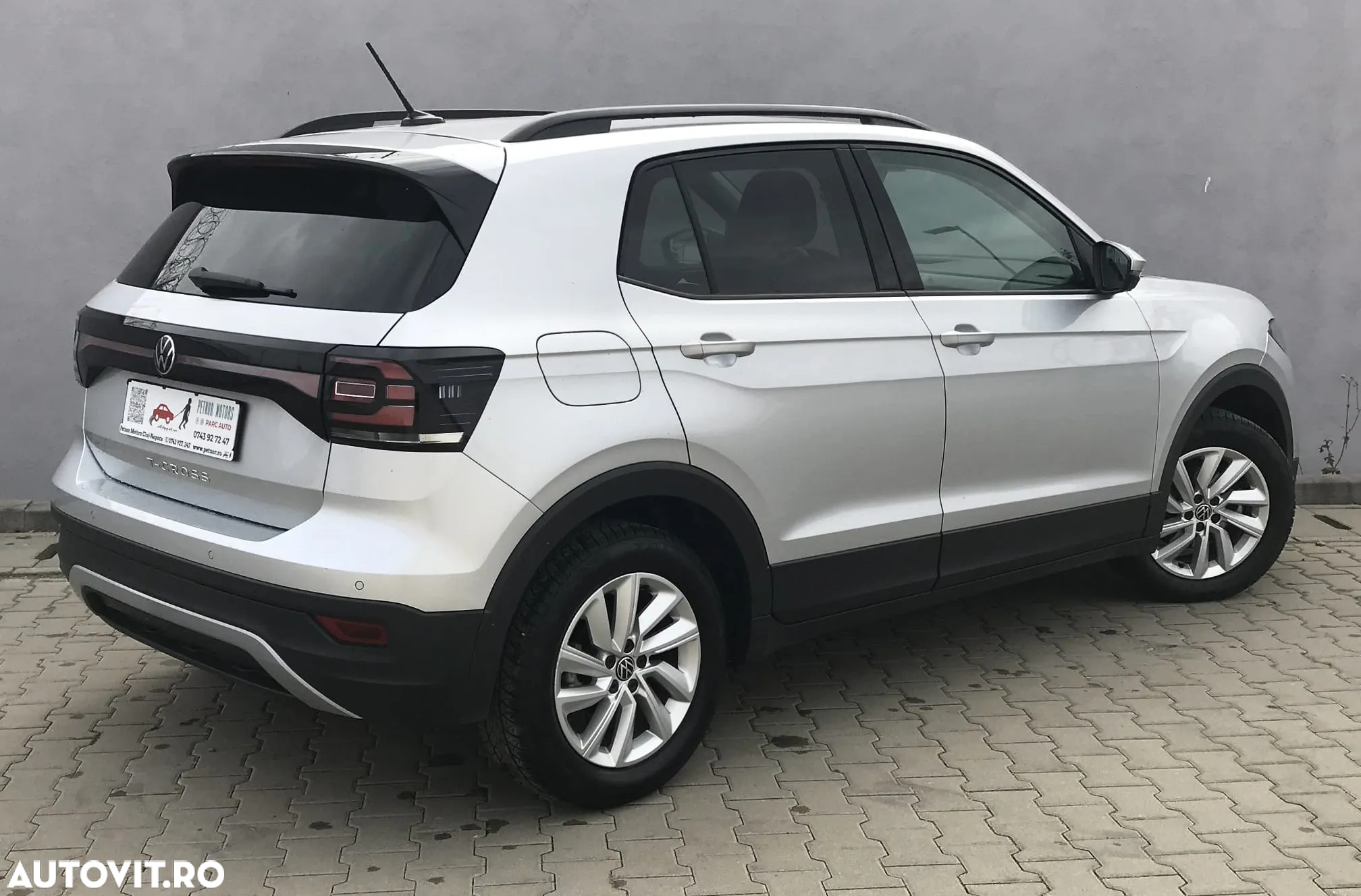 Volkswagen T-Cross 1.0 TSI DSG Life - 3