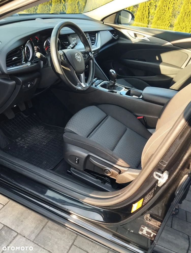 Opel Insignia - 20