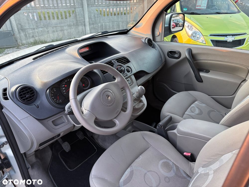 Renault Kangoo 1.6 8V Happy Family - 18