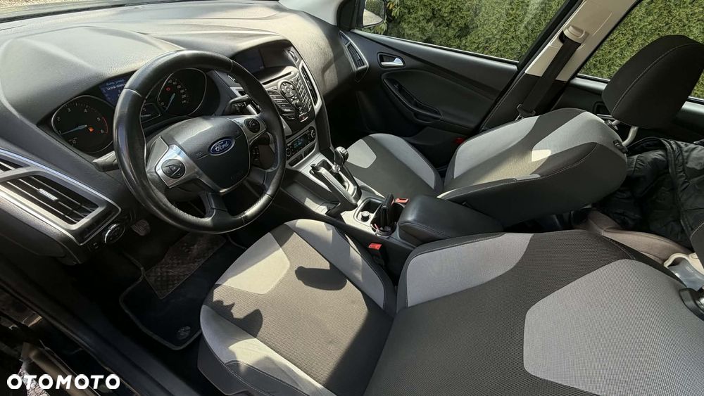 Ford Focus ver-1-6-tdci-edition - 9
