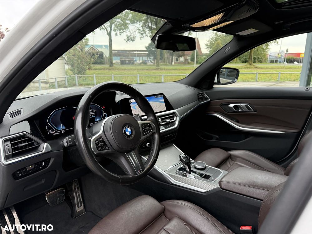 BMW Seria 3 320e AT PHEV - 36