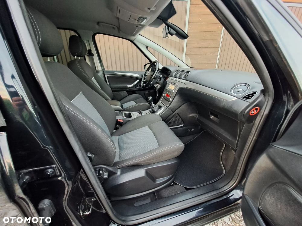 Ford S-Max 2.0 TDCi DPF Champions Edition - 22