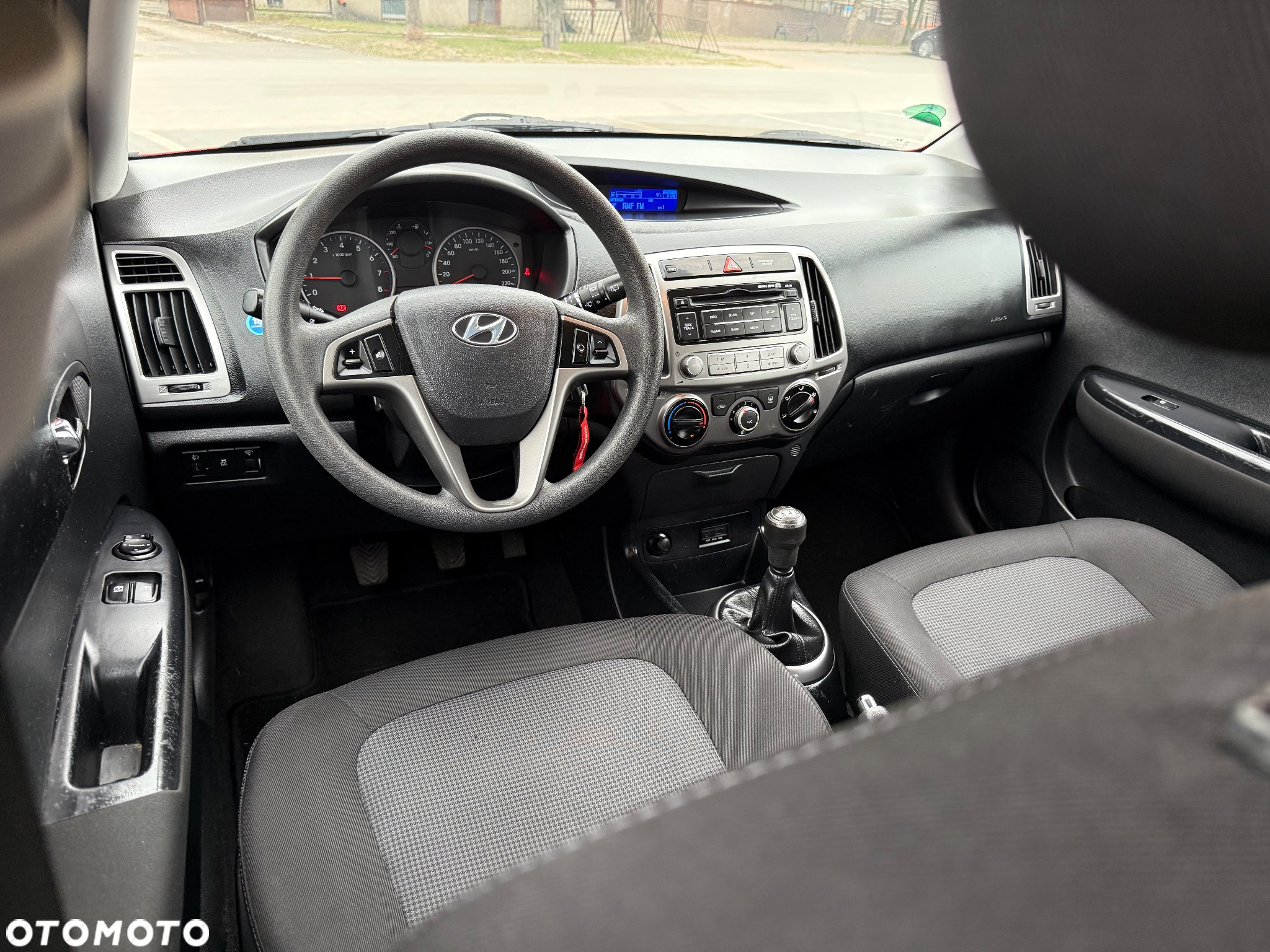 Hyundai i20 1.2 Intro Edition - 9