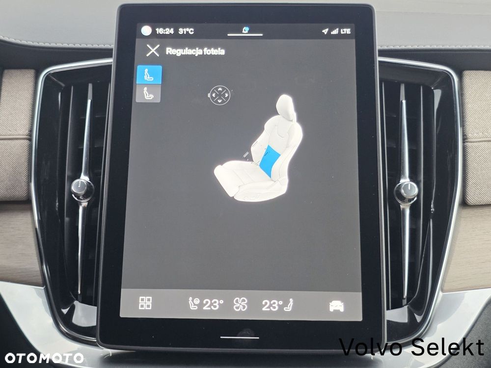 Volvo XC 90 - 31