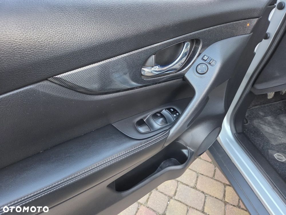 Nissan X-Trail 1.6 DCi Tekna 4WD EU6 - 8