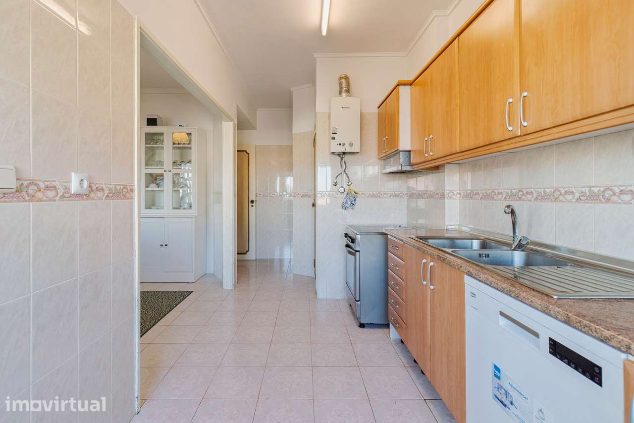 LARANJEIRO - Apartamento T4 ZONA METRO - Grande imagem: 5/27