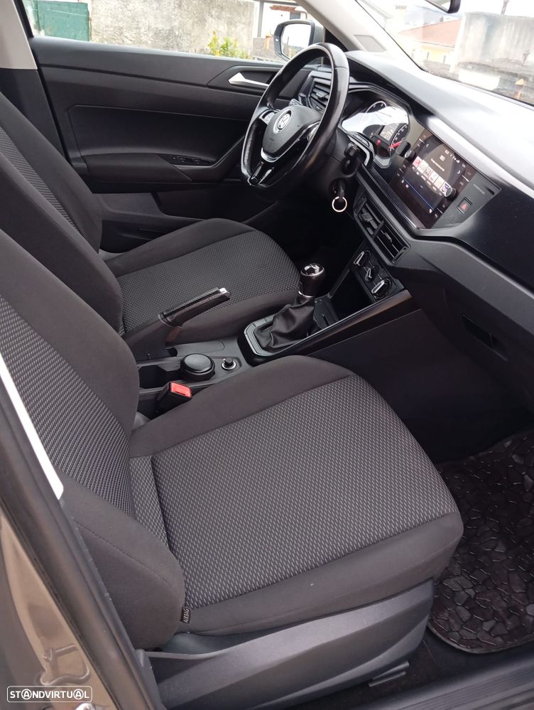 VW Polo 1.6 TDI Confortline - 9