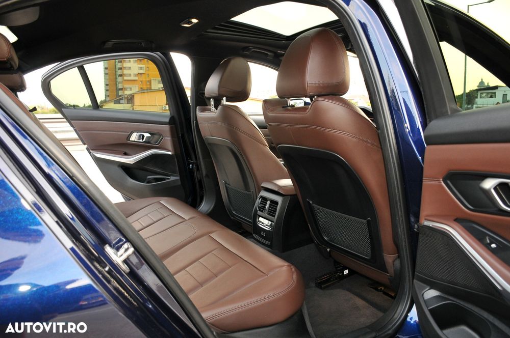 BMW Seria 3 330d xDrive Aut. M Sport - 11