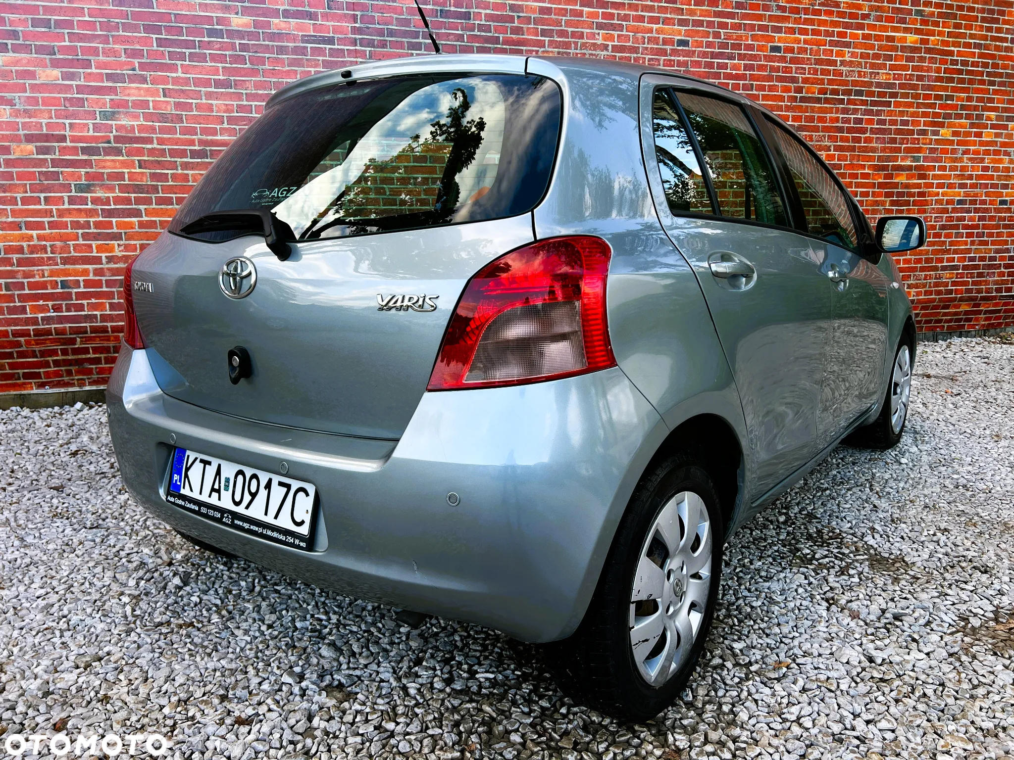 Toyota Yaris - 5