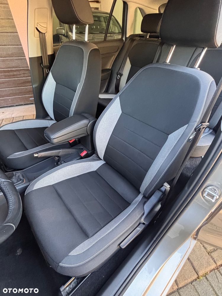 Skoda RAPID 1.2 TSI Ambition - 9