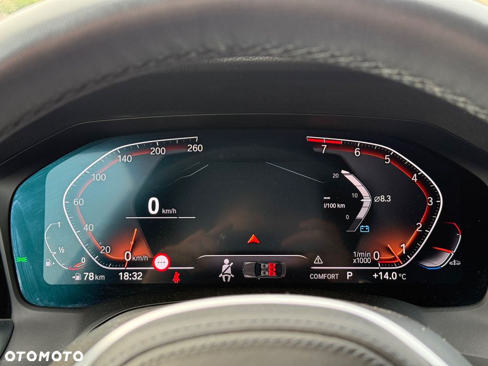 BMW Seria 3 320i xDrive M Sport - 12