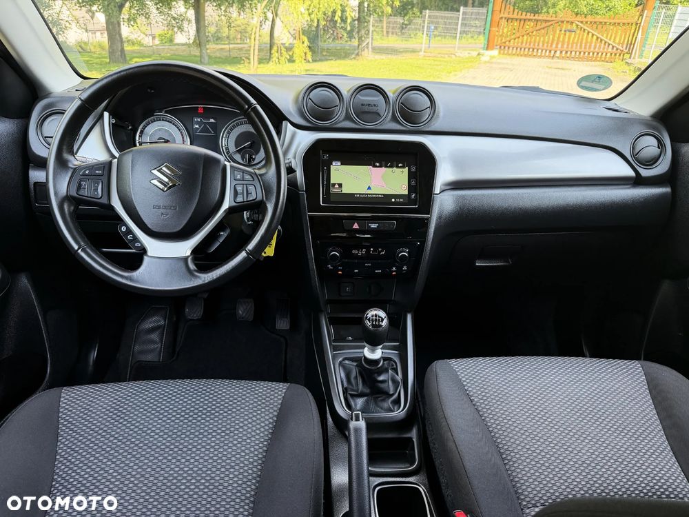 Suzuki Vitara 1.4 Boosterjet SHVS Premium 2WD - 15
