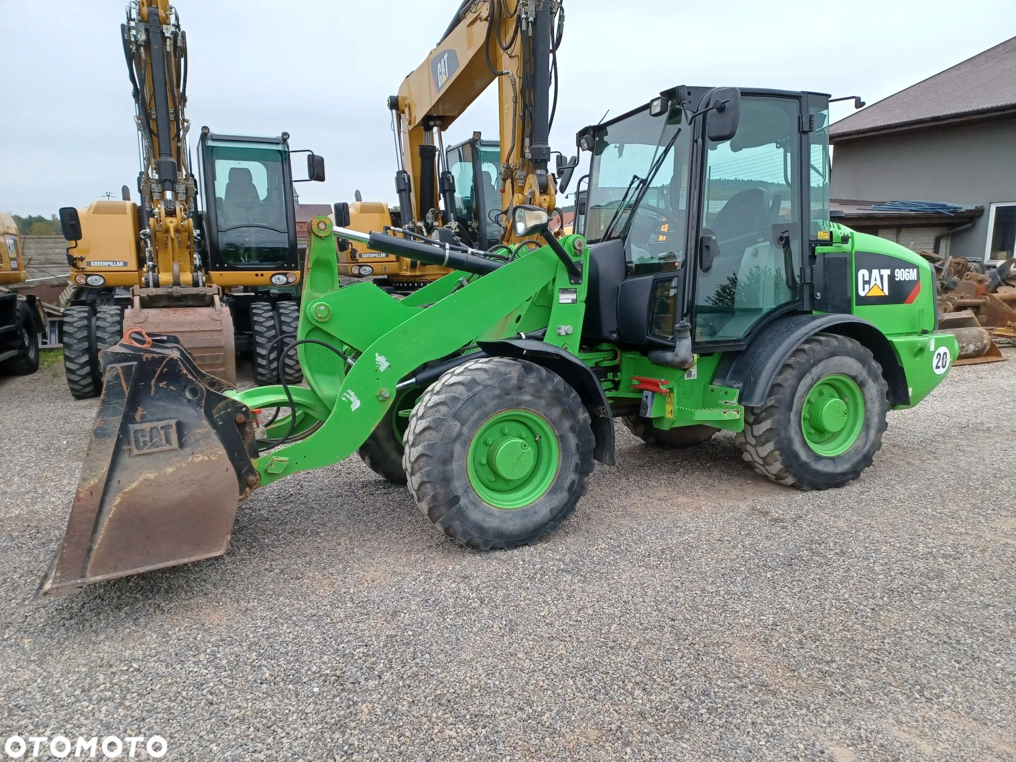 Caterpillar CAT 906 M - 1