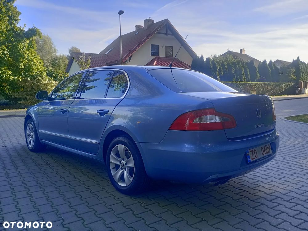 Skoda Superb 1.8 TSI Comfort - 9