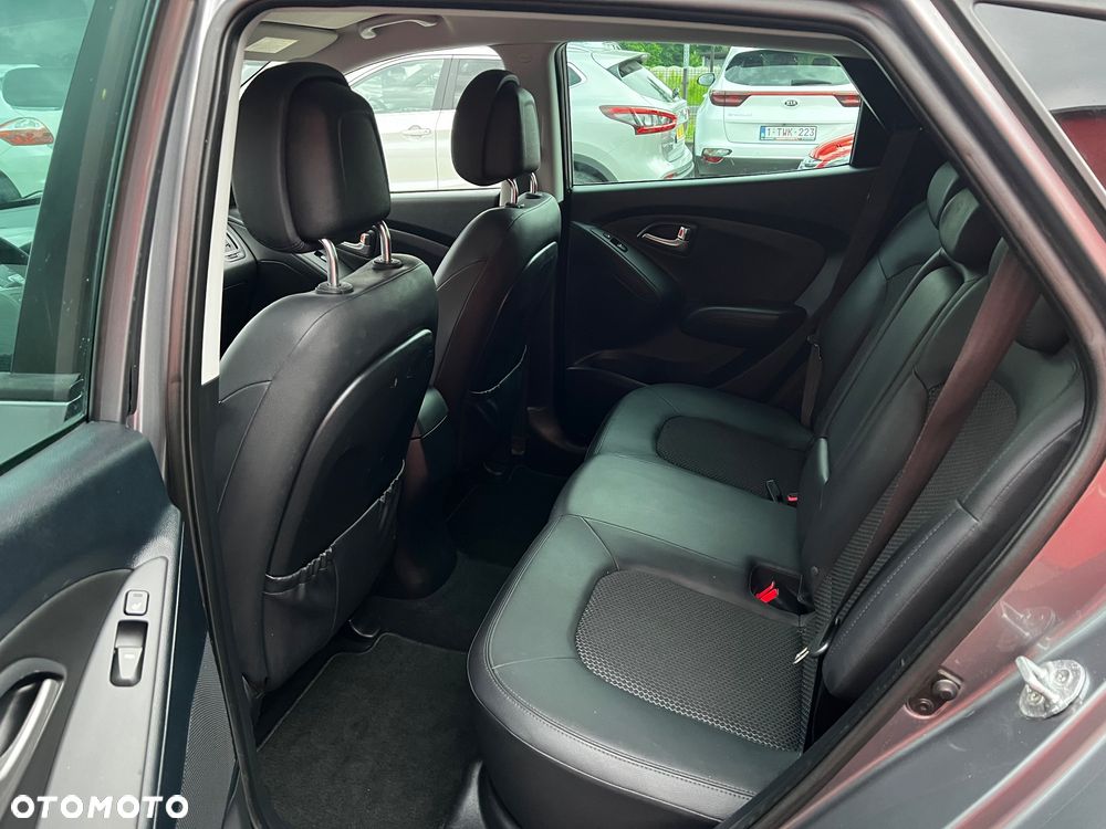 Hyundai ix35 2.0 CRDi 4WD Automatik Premium - 11