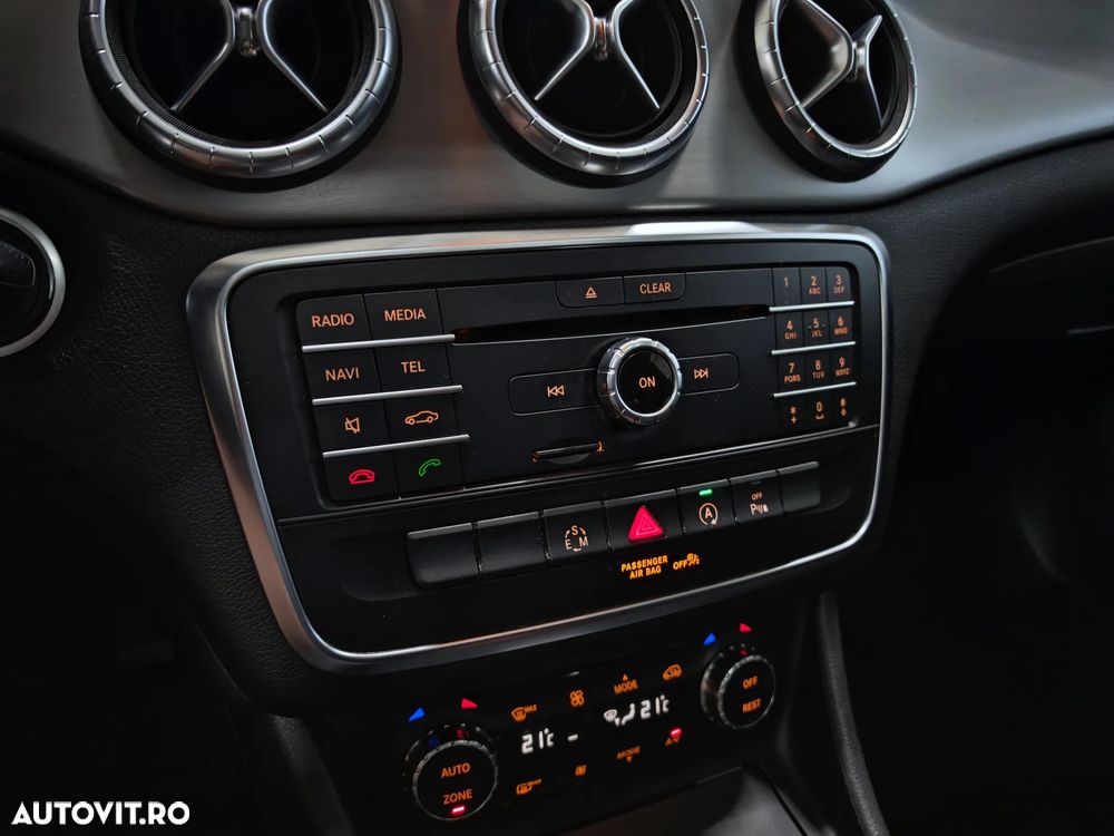 Mercedes-Benz CLA 220 d Shooting Brake 7G-DCT - 19