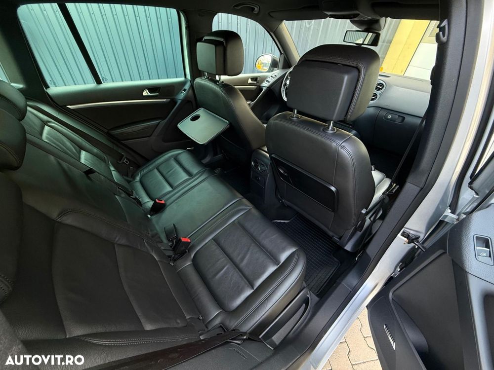 Volkswagen Tiguan 2.0 TDI 4Motion DSG BMT Sport & Style - 12