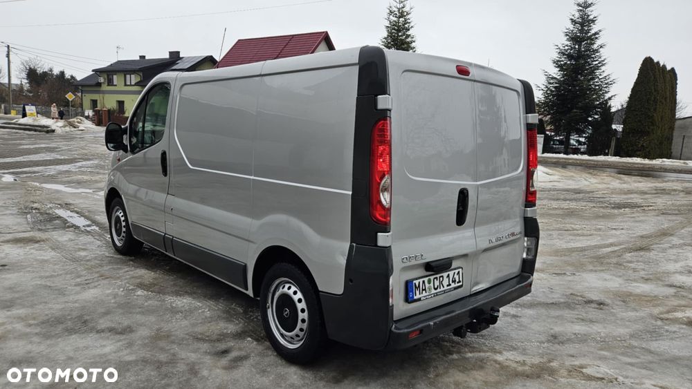 Opel vivaro - 4
