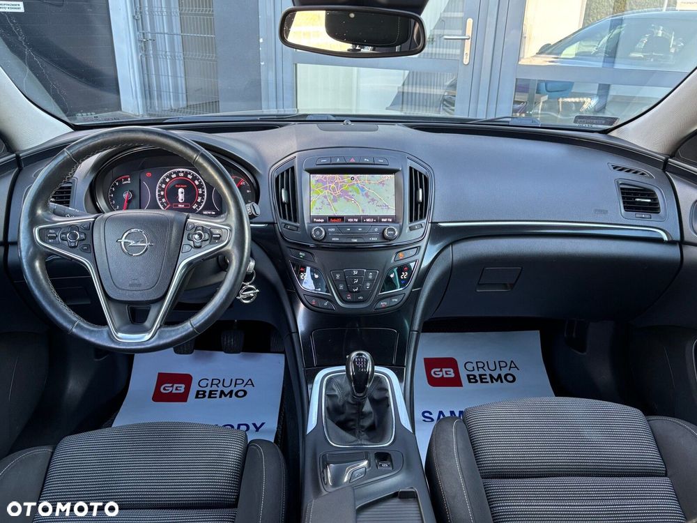 Opel Insignia - 17