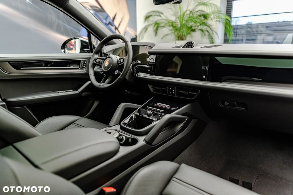 Porsche Cayenne Standard - 14