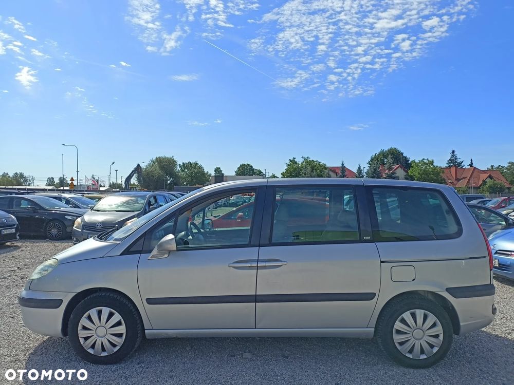 Peugeot 807 - 2