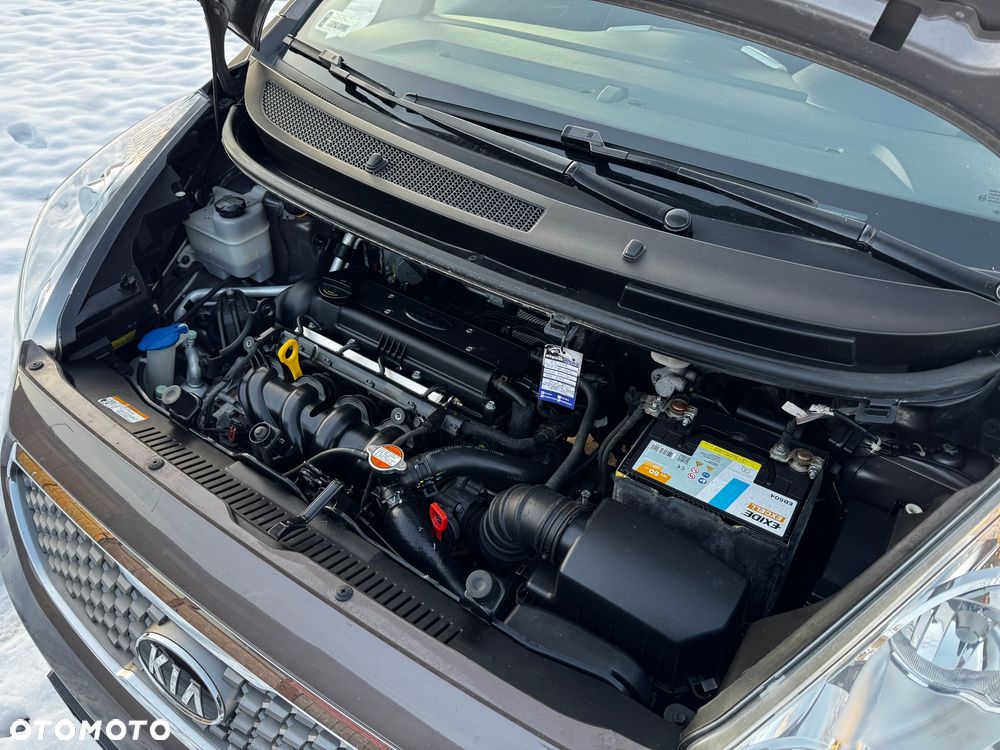Kia Venga - 23