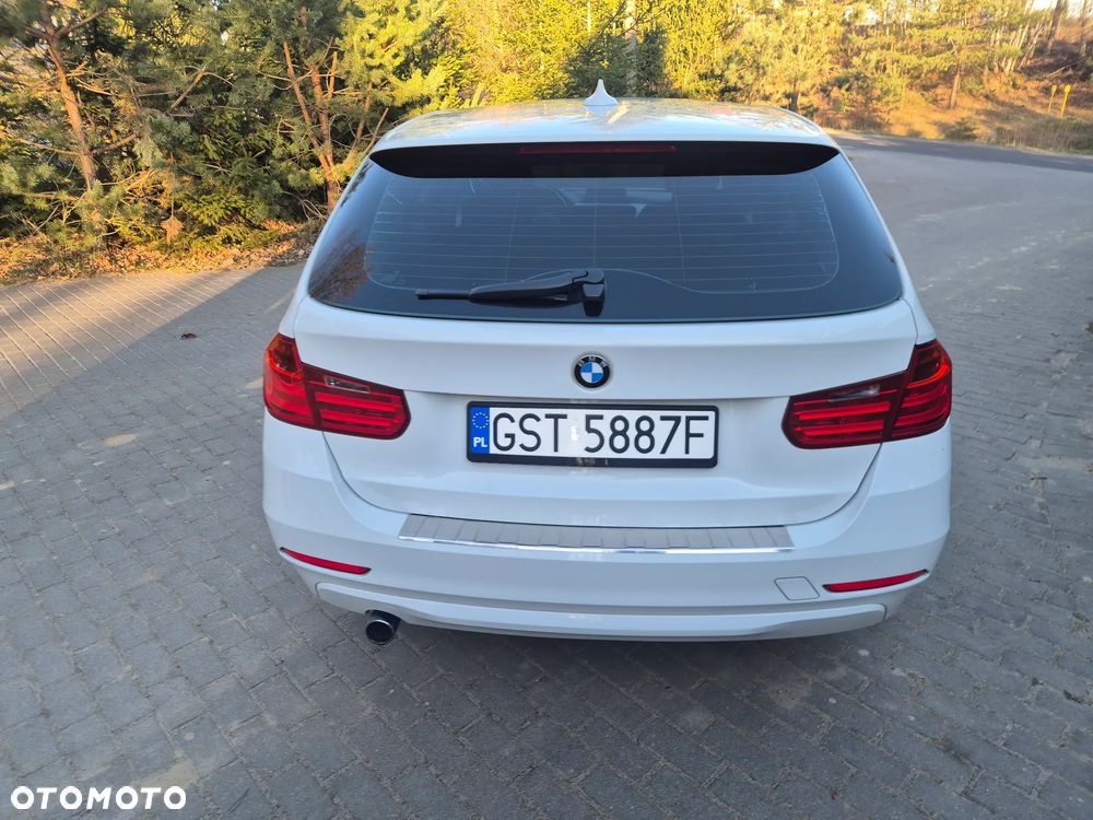 BMW Seria 3 318d DPF Edition Lifestyle - 14