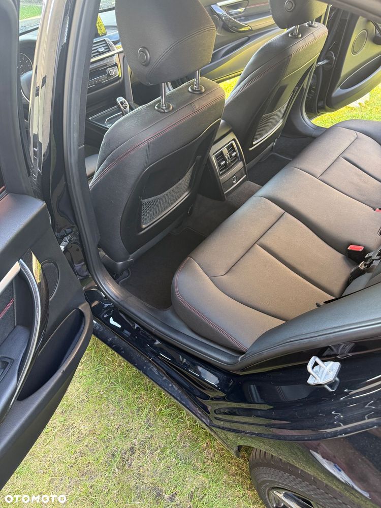 BMW Seria 3 - 12