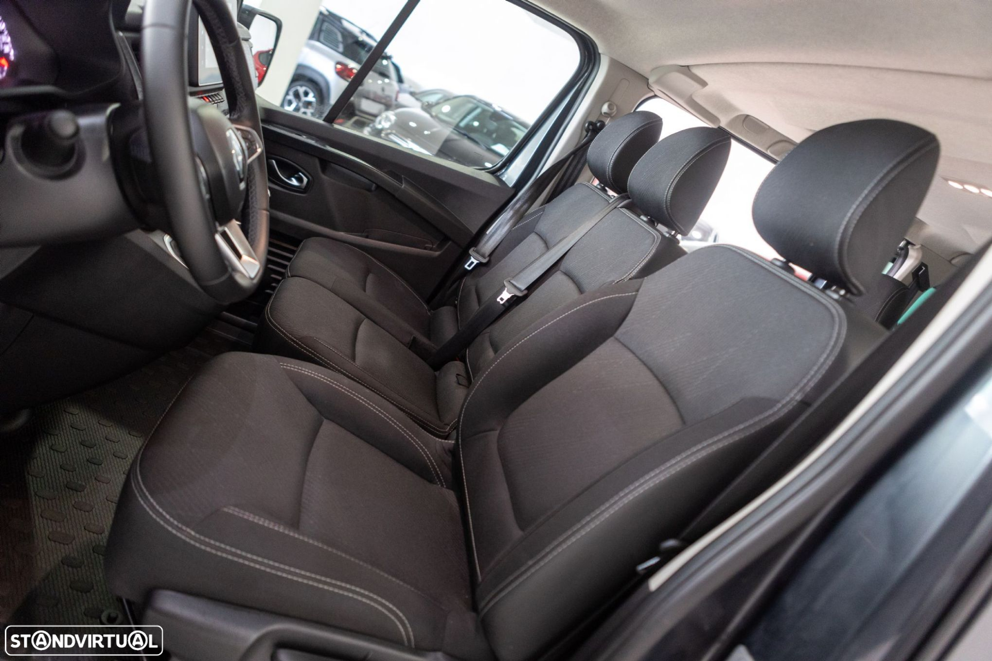 Renault Trafic - 53
