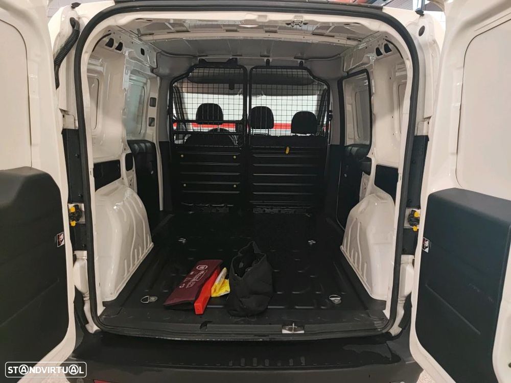 Fiat DOBLO CARGO 1.3 MJ Easy 3L - 8