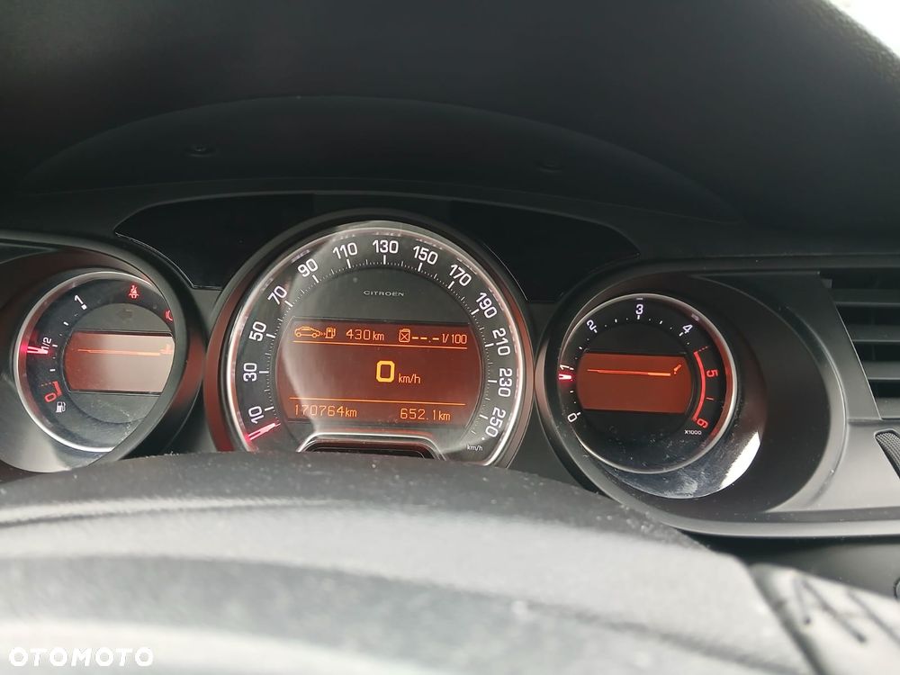 Citroën C5 HDi 165 FAP Confort - 8