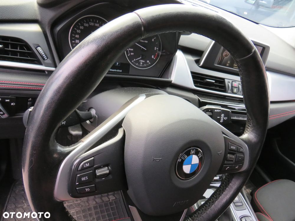 BMW Seria 2 218d Sport-Aut Luxury Line - 23