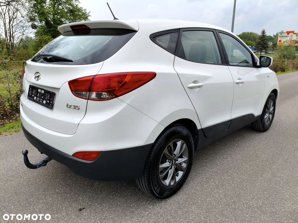 Hyundai ix35 1.6 2WD Fifa World Cup Edition - 11