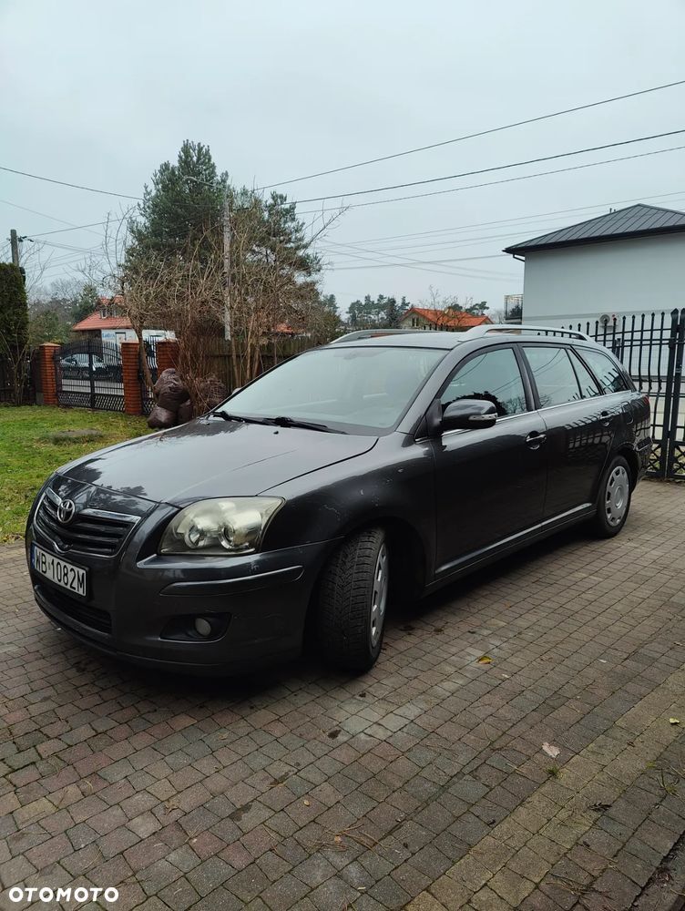 Toyota Avensis 1.8 VVT-i Automatik Sol - 3