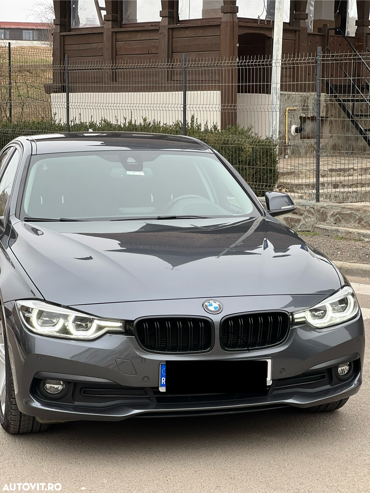 BMW Seria 3 318d Aut. - 4