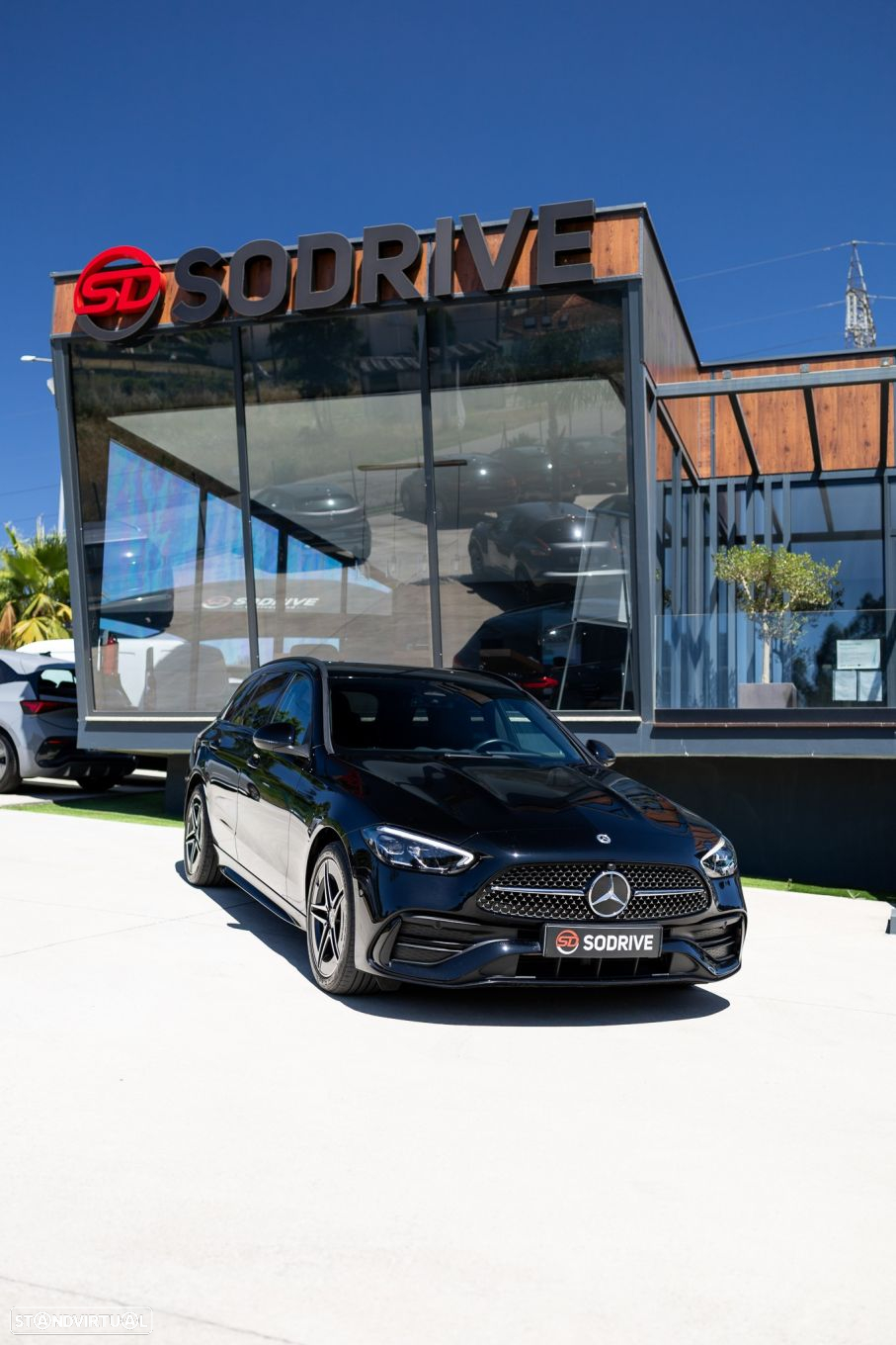 Mercedes-Benz C 300 e AMG Line - 17