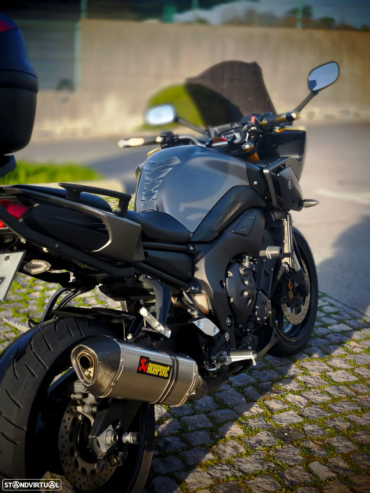 Yamaha FZS - 5