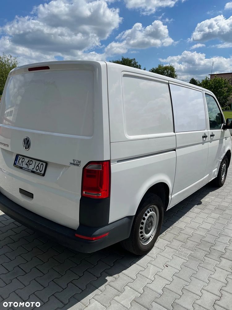 Volkswagen Transporter - 5