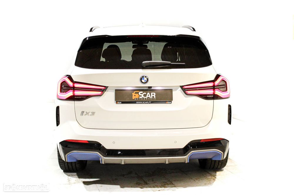 BMW iX3 M Sport Impressive - 5