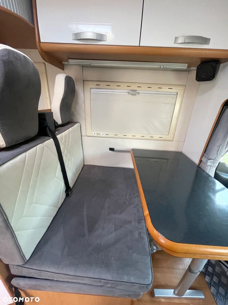 Mercedes-Benz sprinter - 38