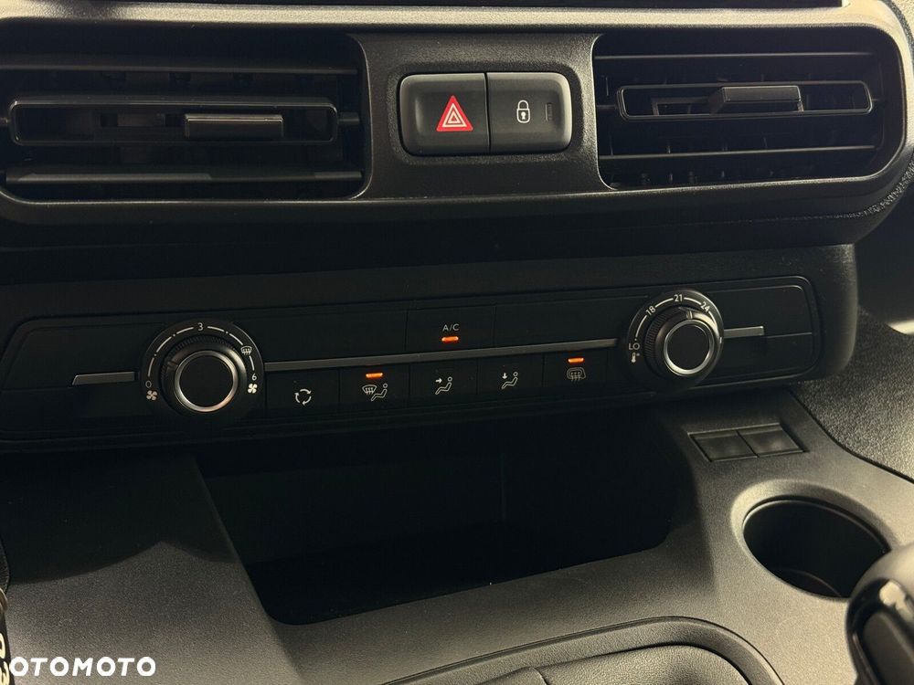 Opel Combo 2t Enjoy - 24