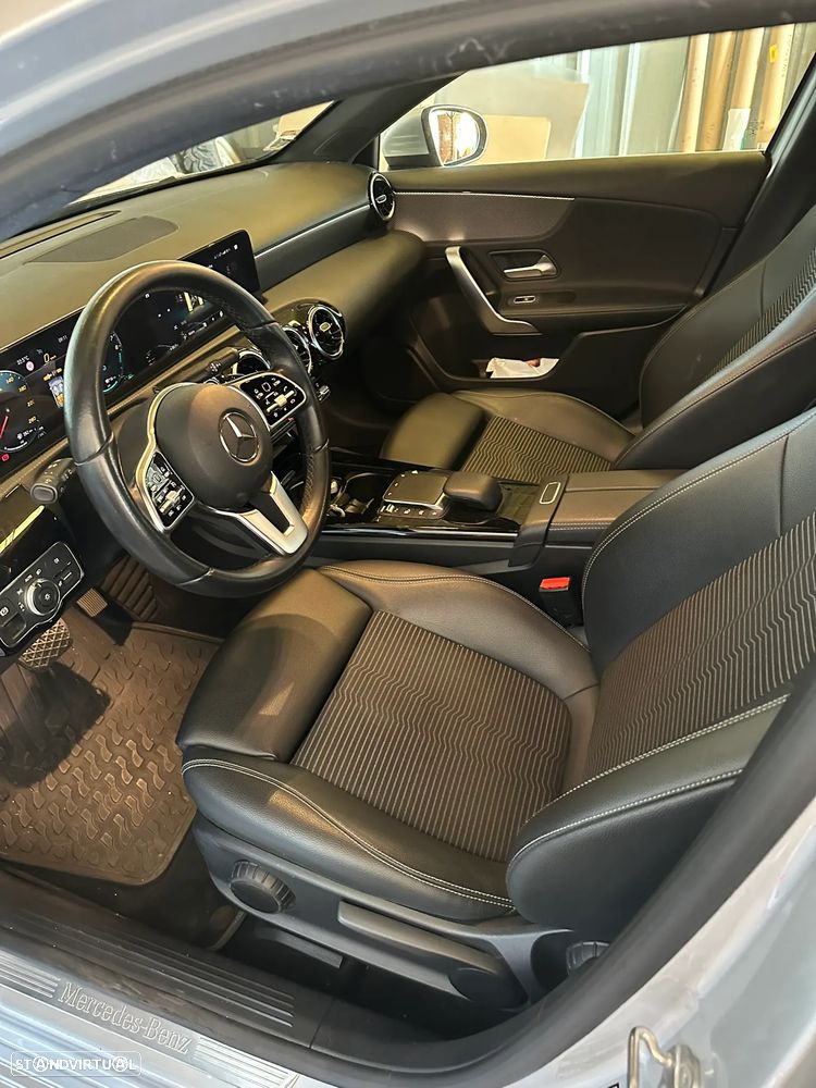 Mercedes-Benz A 250 e Progressive - 2