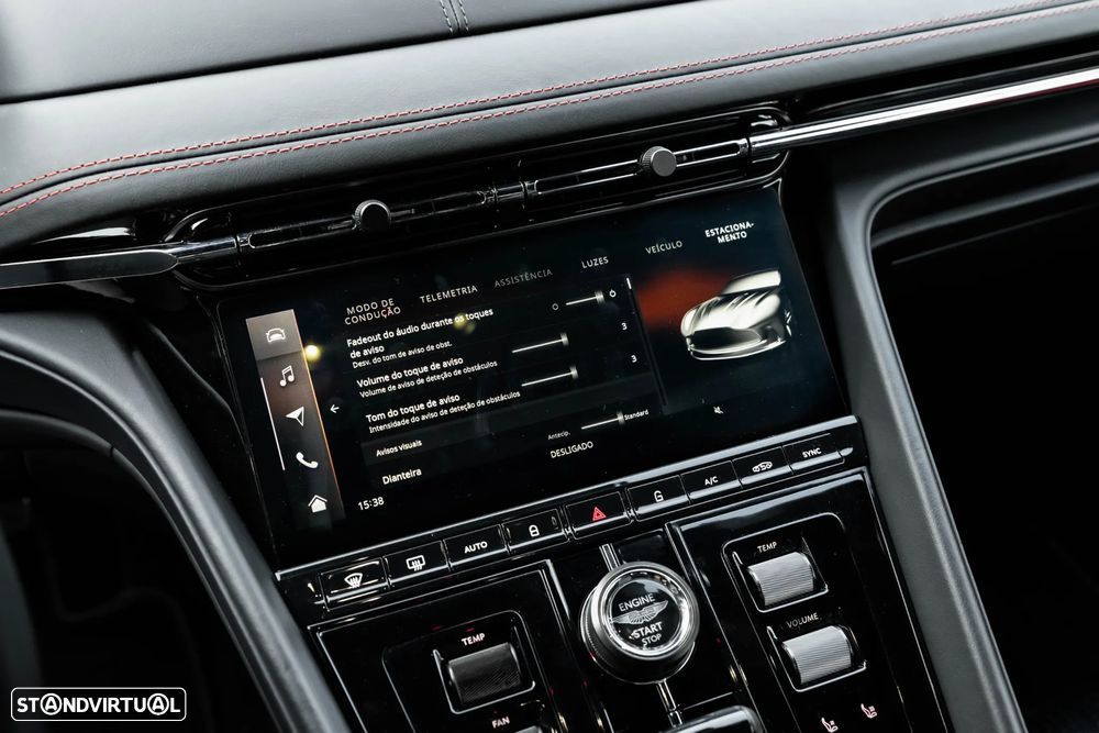 Aston Martin DB12 Coupé V8 Auto - 32