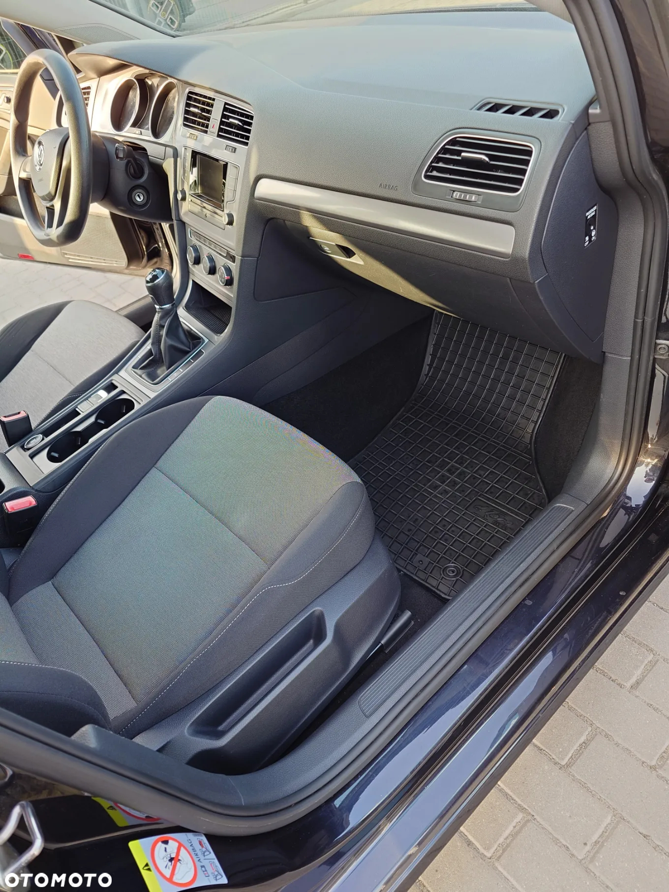 Volkswagen Golf VII 1.4 TSI BMT Comfortline - 14