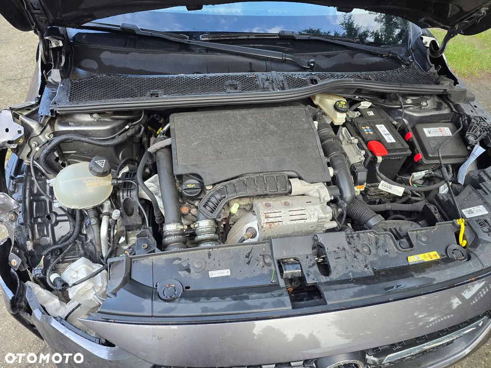 Opel Corsa 1.2 Direct Injection Turbo GS - 6