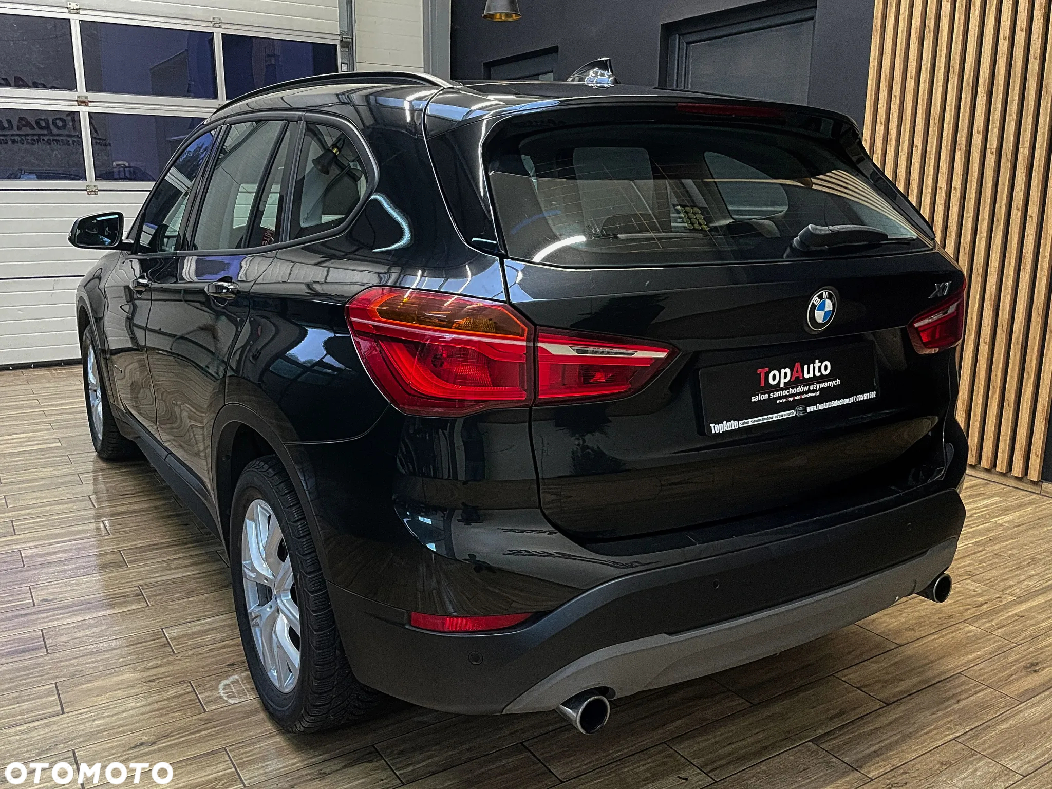 BMW X1 xDrive20i - 10