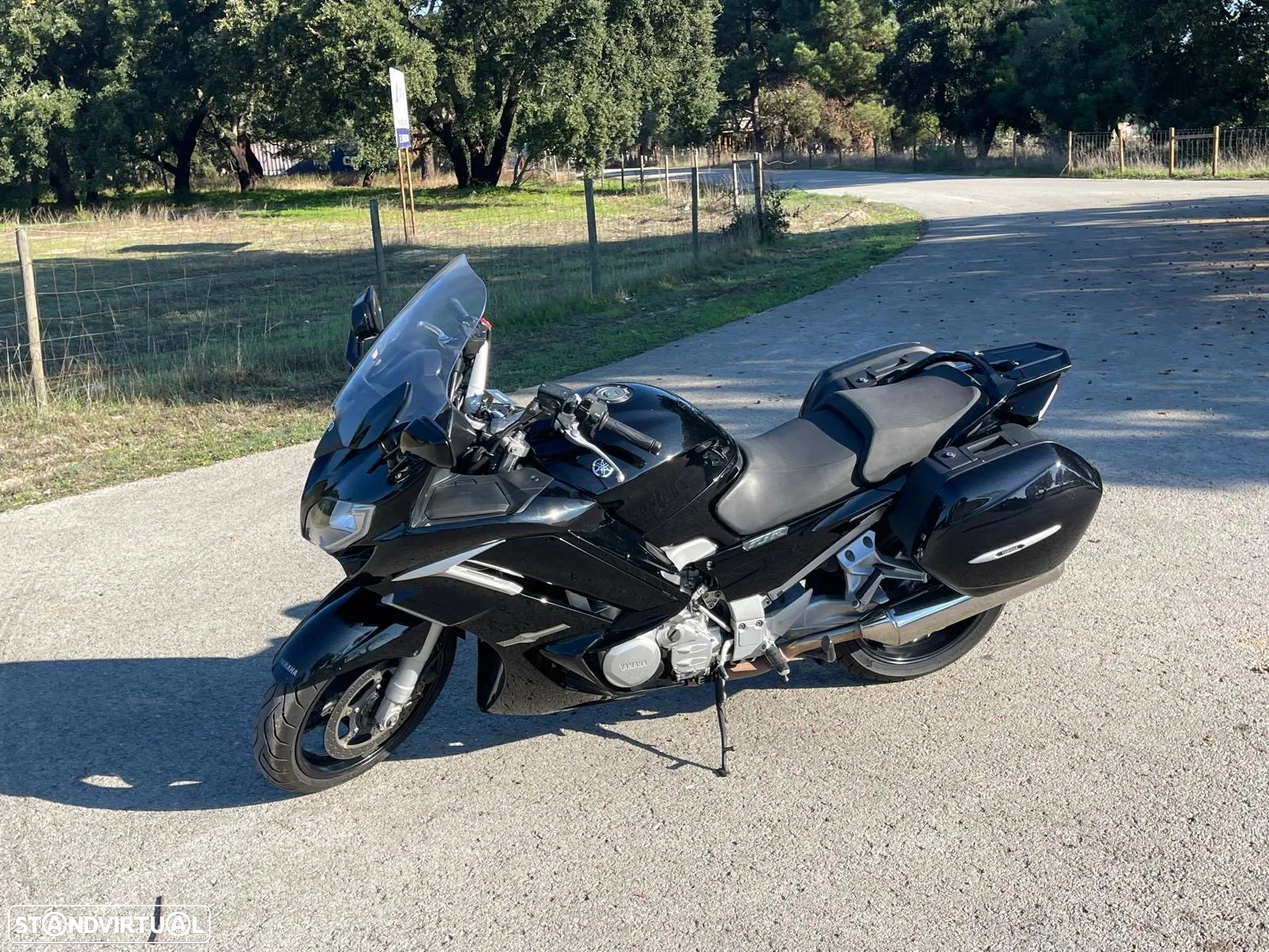Yamaha FJR RP23 - 3