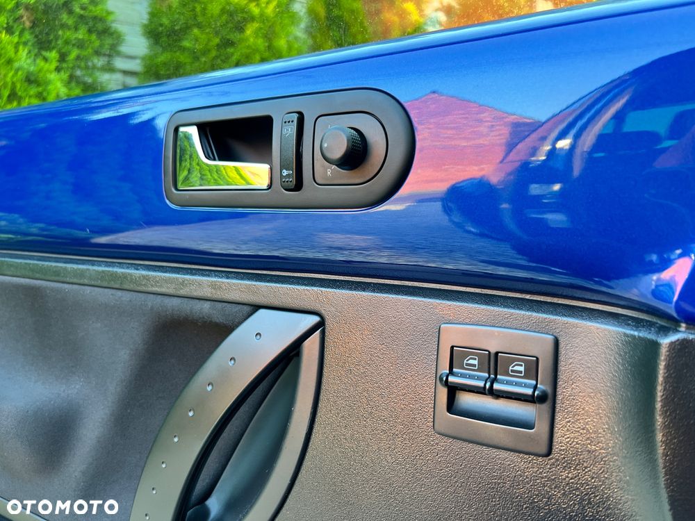 Volkswagen New Beetle 1.9 TDI DPF United - 28